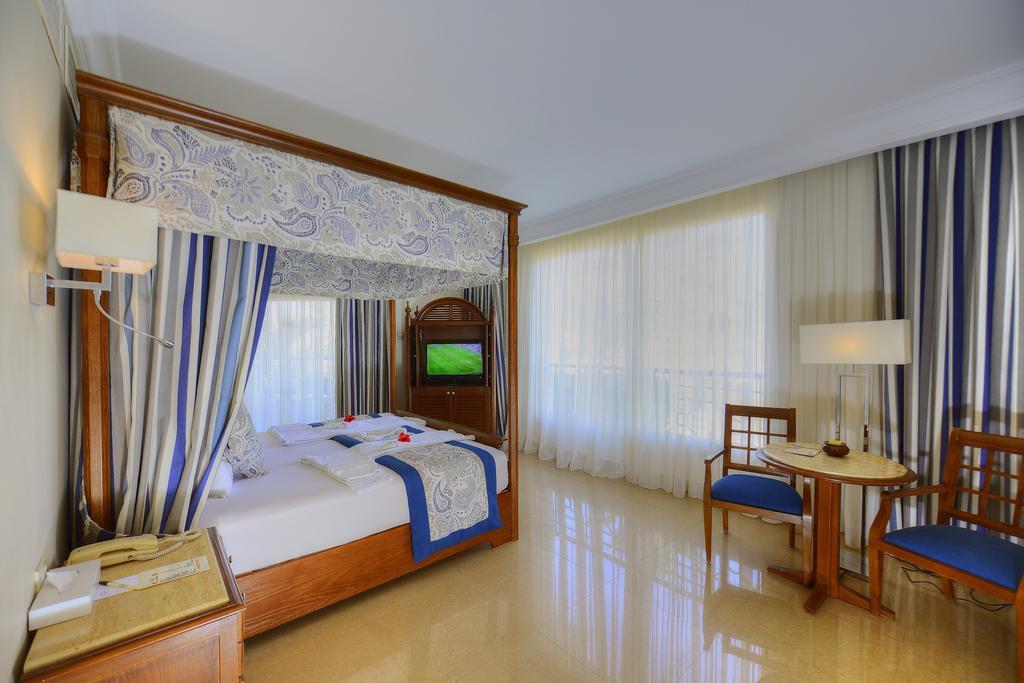 Курортный комплекс Stella Di Mare Grand Айн-Сохна